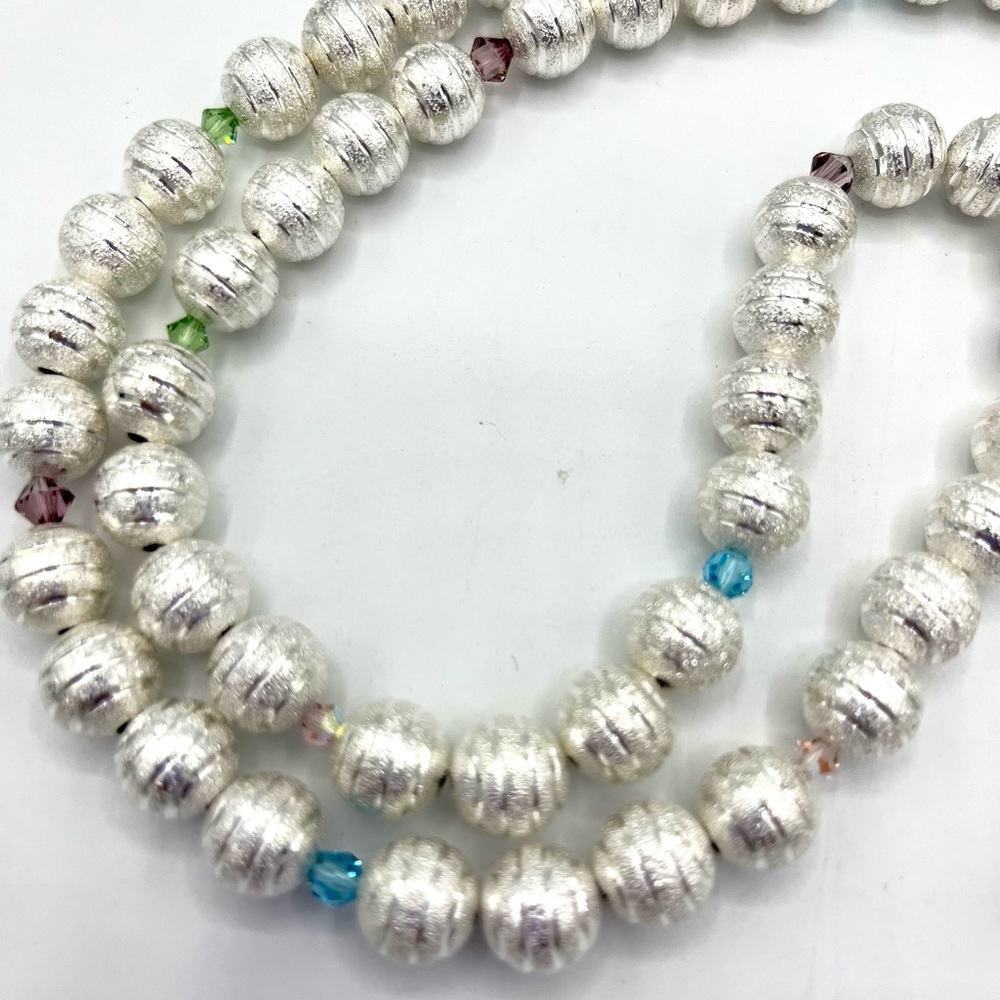 HAND CRAFTED Long Silver Holiday Necklace - Picture 4 of 5